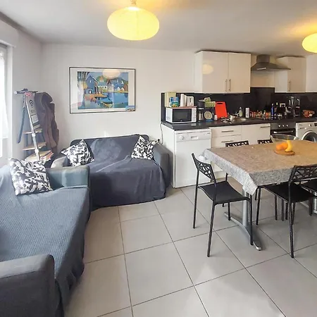 펜션 3 Bedroom Lovely In Dunkerque