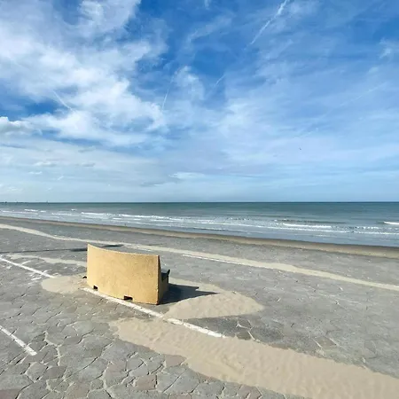 3 Bedroom Lovely In Dunkerque Ferienhaus Dunkirk